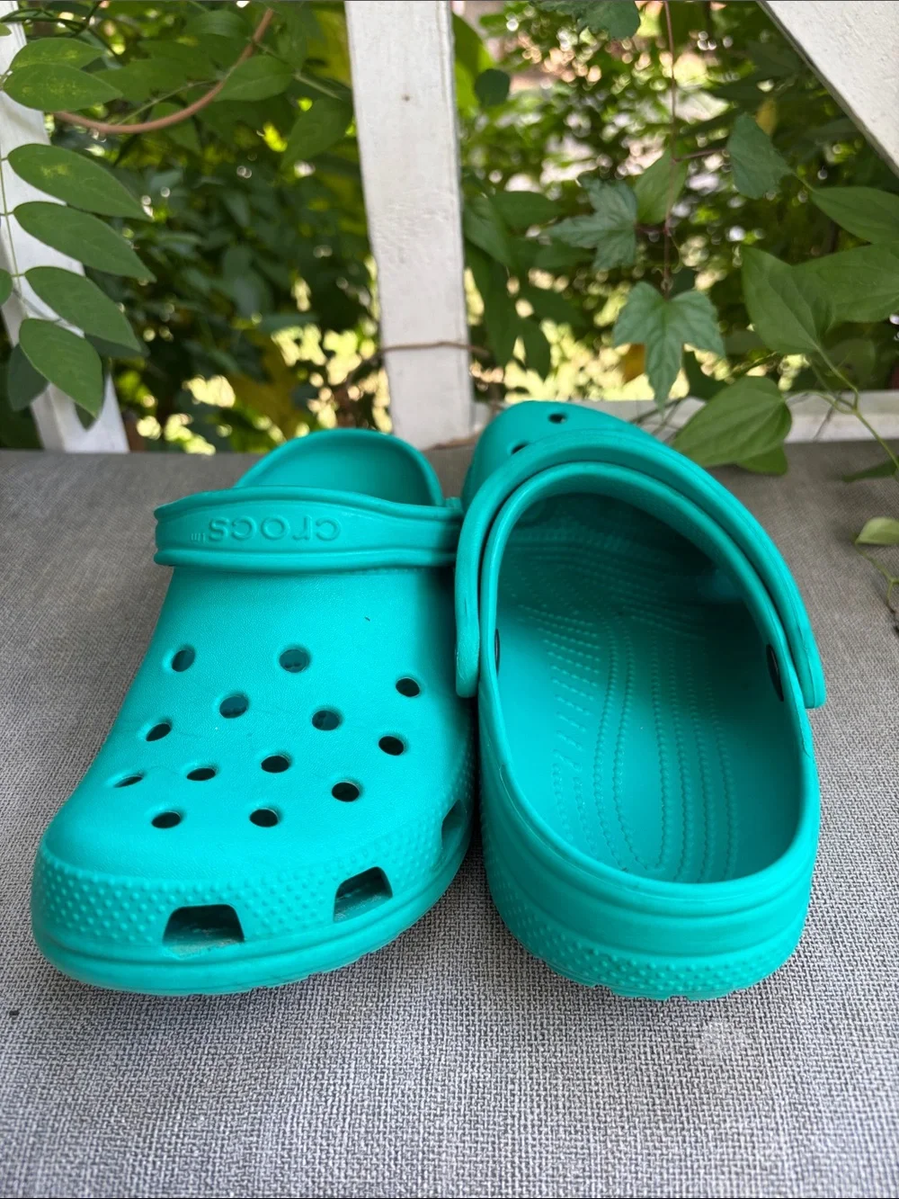 CROCS Classic Clog in Aqua Teal
